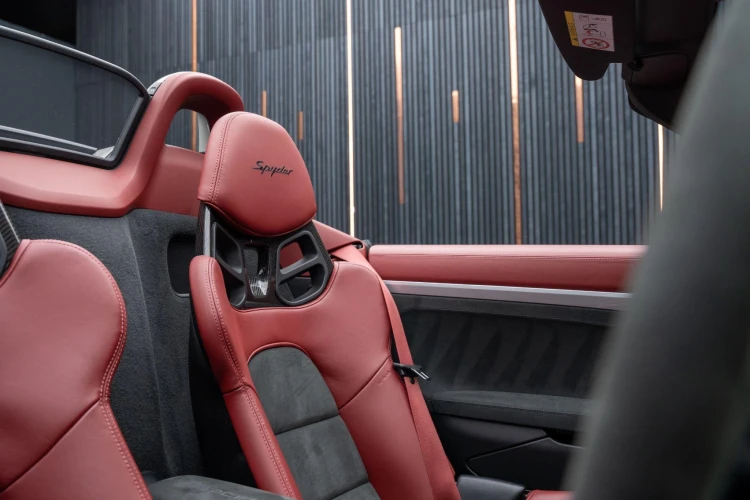 Vehicle Image 36