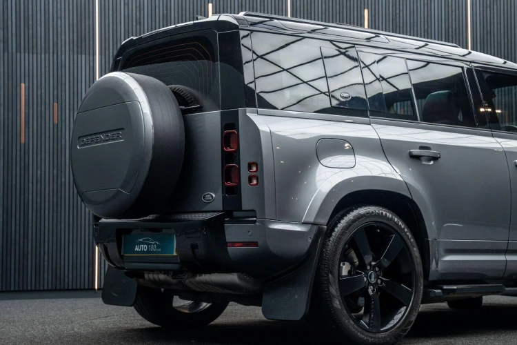 Vehicle Image 15