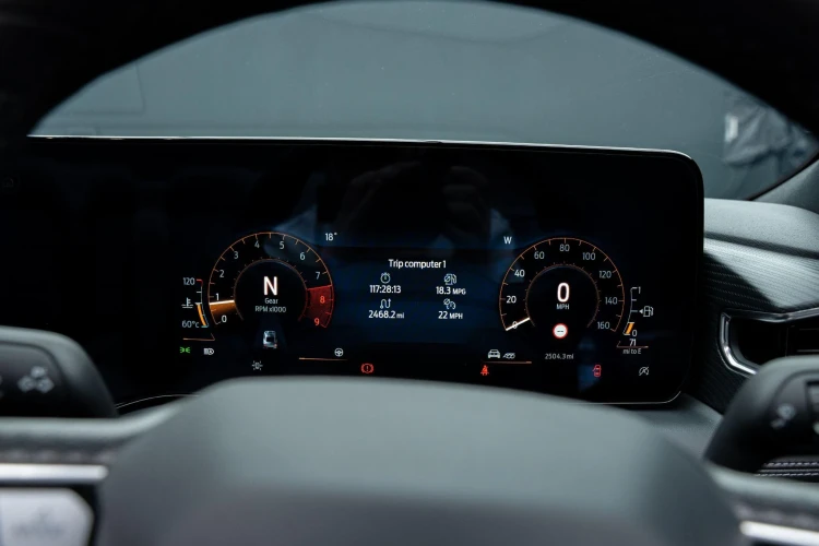Vehicle Image 32