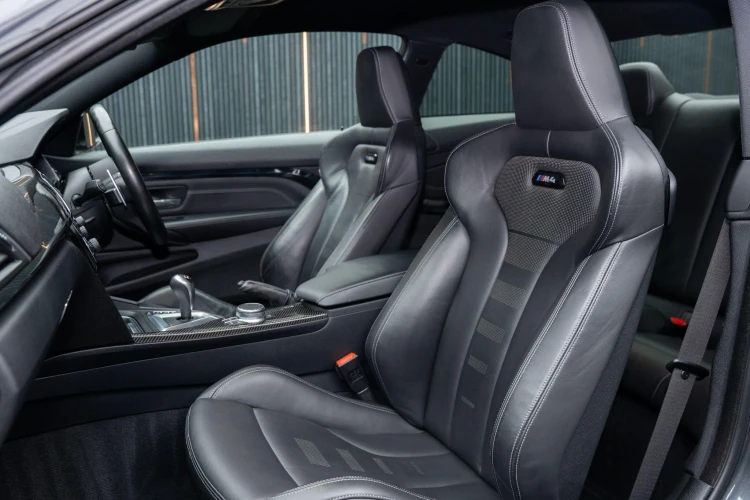 Vehicle Image 36