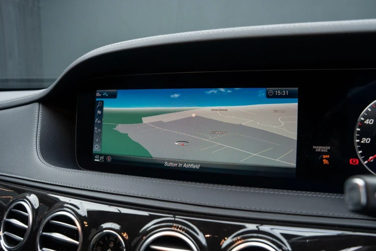 Vehicle Image 8