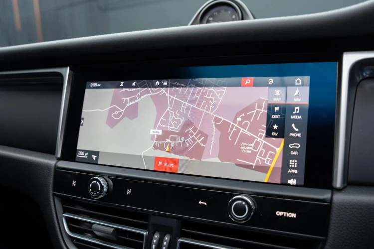 Vehicle Image 10