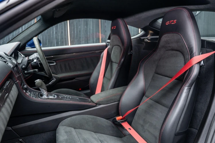 Vehicle Image 45