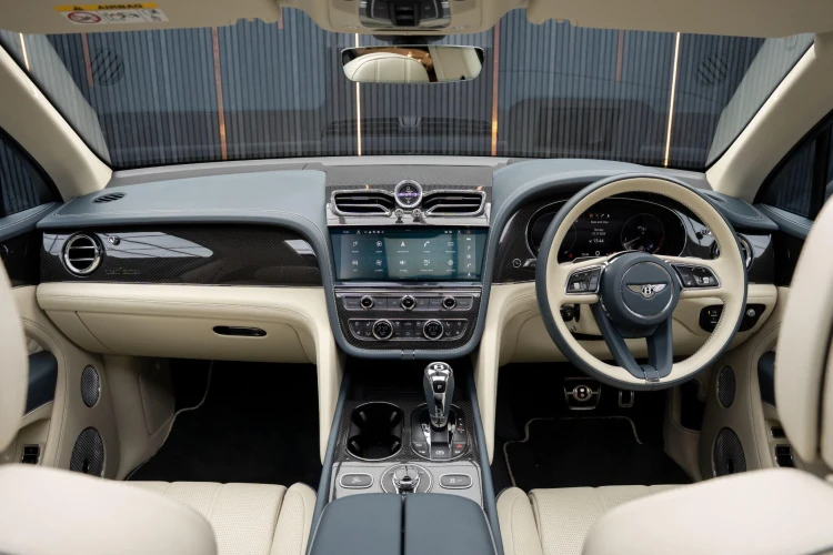 Vehicle Image 36
