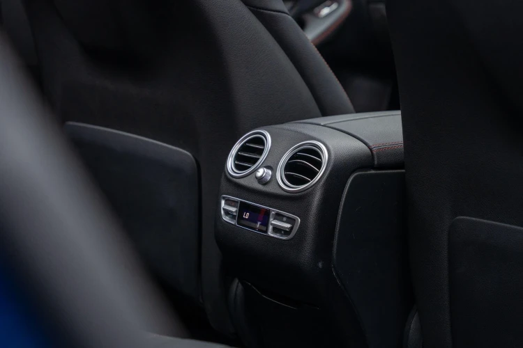 Vehicle Image 45