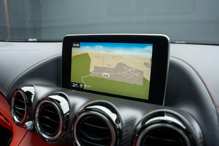 Vehicle Image 12