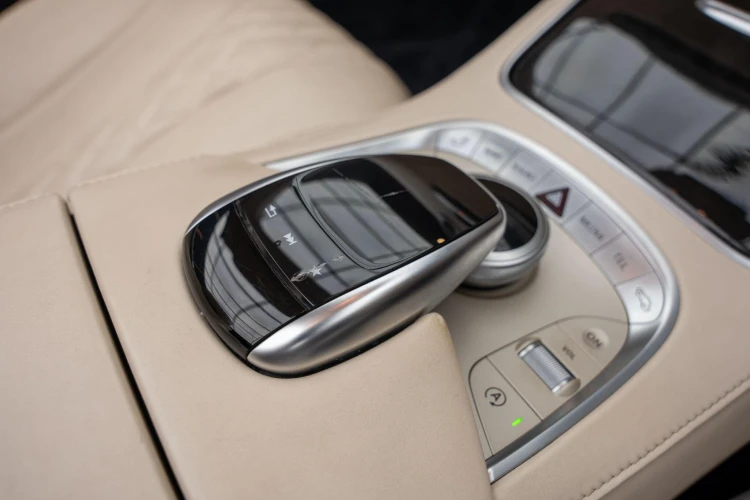 Vehicle Image 36