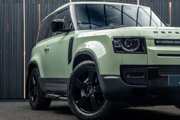 Vehicle Image 7