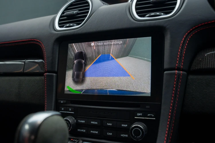 Vehicle Image 12