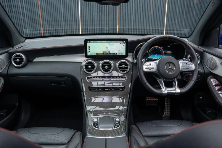 Vehicle Image 32