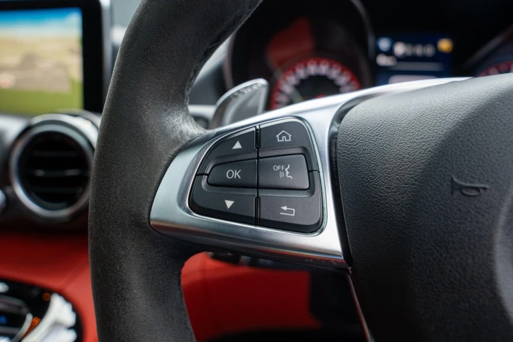 Vehicle Image 37