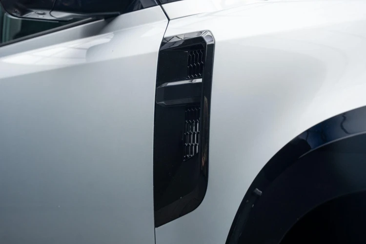 Vehicle Image 31