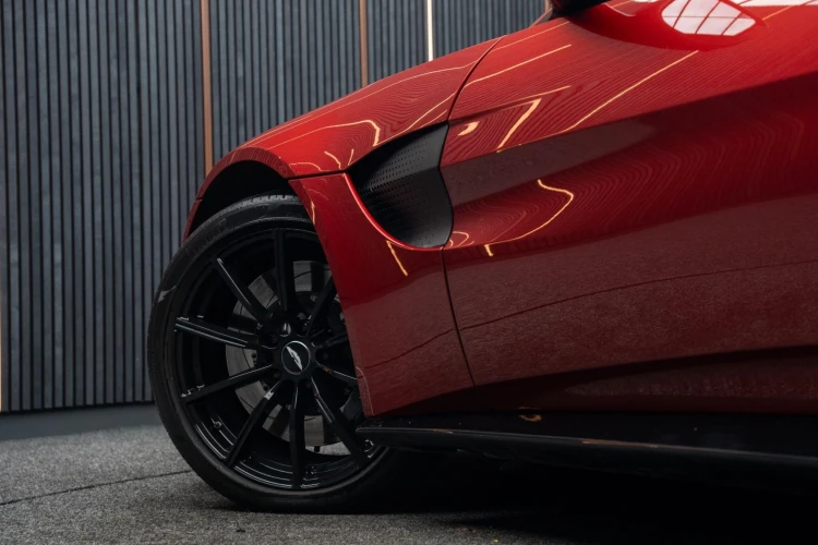 Vehicle Image 23