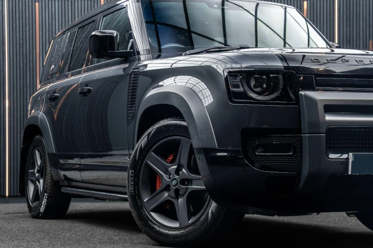Vehicle Image 7
