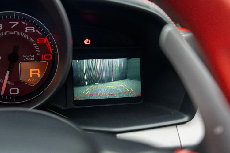 Vehicle Image 10