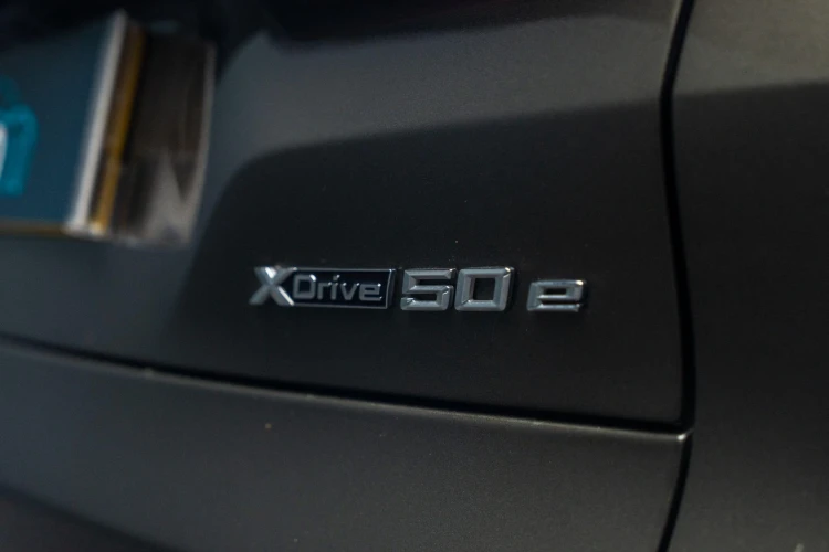 Vehicle Image 28