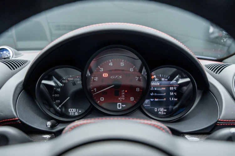 Vehicle Image 36