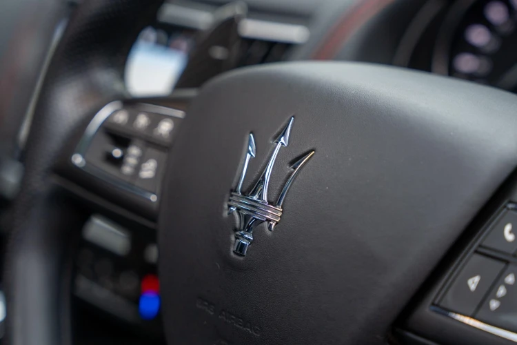 Vehicle Image 36