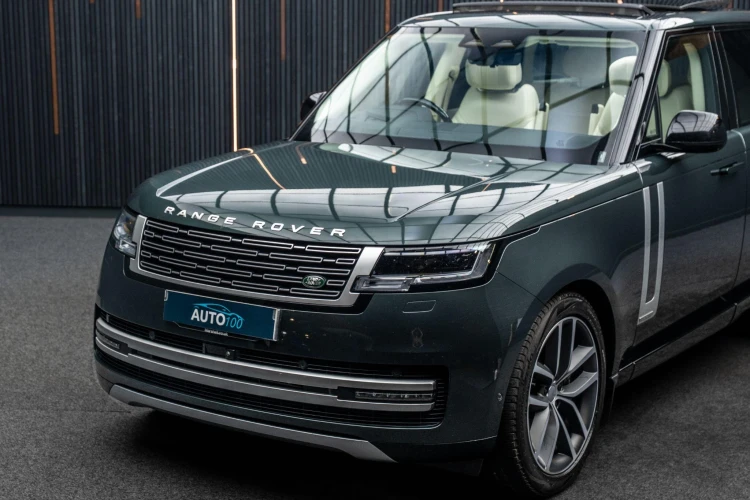 Vehicle Image 5