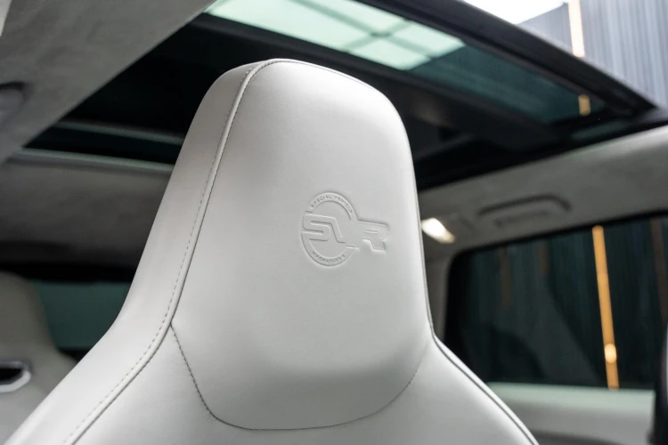 Vehicle Image 36