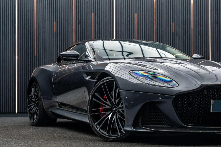 Vehicle Image 7