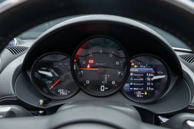 Vehicle Image 36