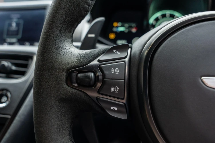 Vehicle Image 22