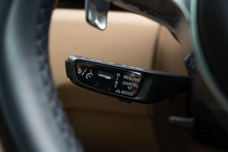 Vehicle Image 31