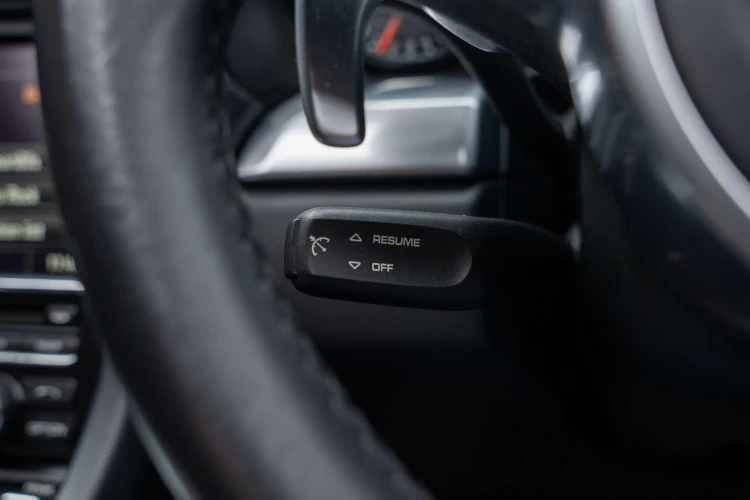 Vehicle Image 27