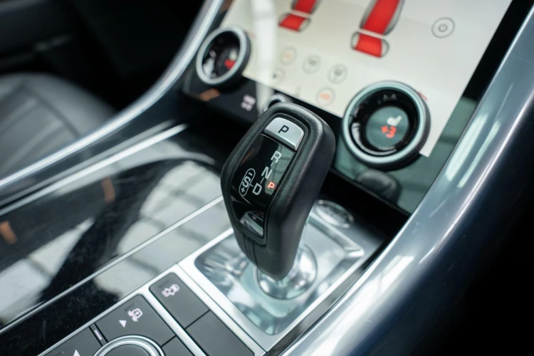 Vehicle Image 30