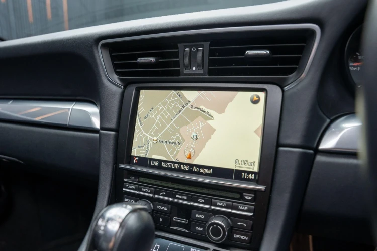 Vehicle Image 8