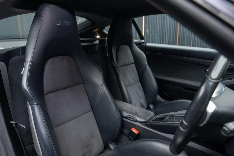 Vehicle Image 20