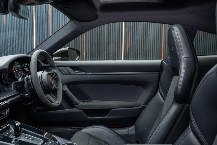 Vehicle Image 39