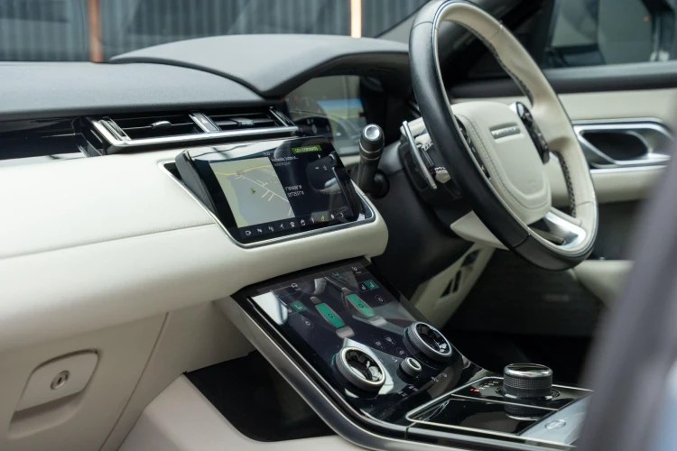 Vehicle Image 40