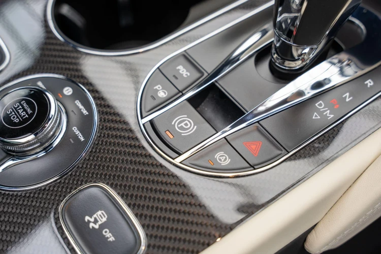 Vehicle Image 30