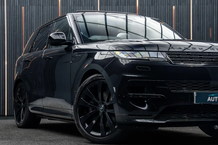 Vehicle Image 7