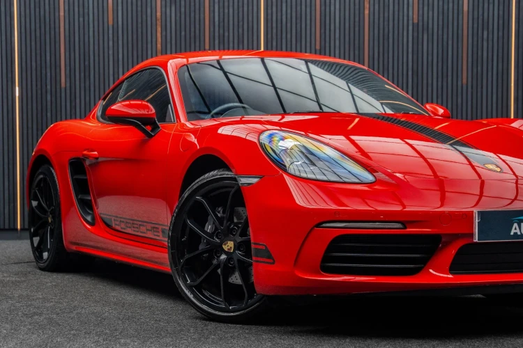 Vehicle Image 7