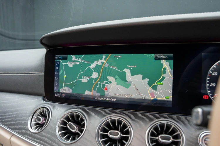 Vehicle Image 10