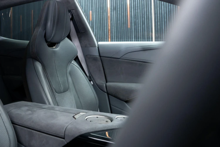 Vehicle Image 36