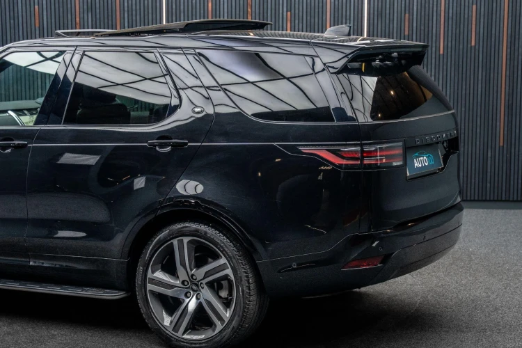 Vehicle Image 19