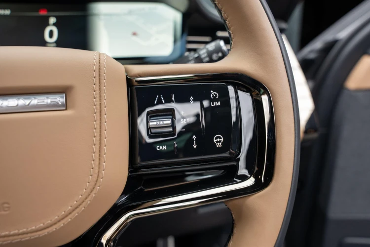 Vehicle Image 30