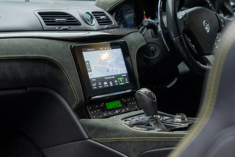 Vehicle Image 38