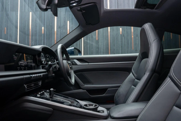 Vehicle Image 39