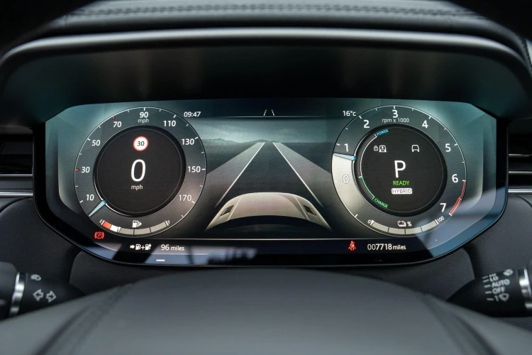 Vehicle Image 30