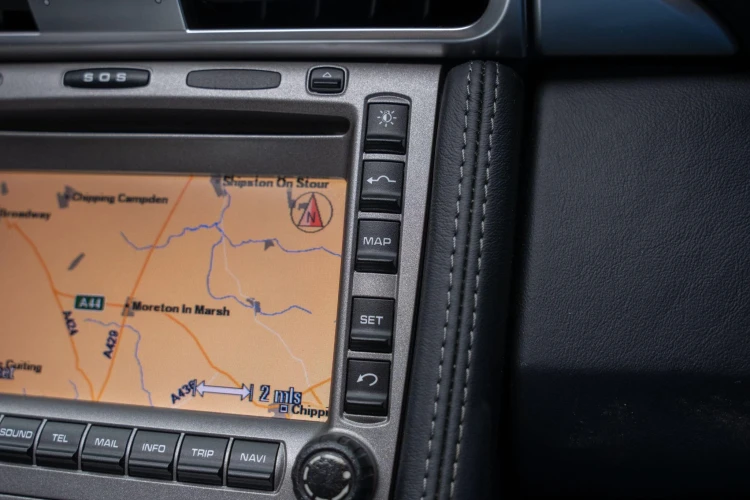 Vehicle Image 21