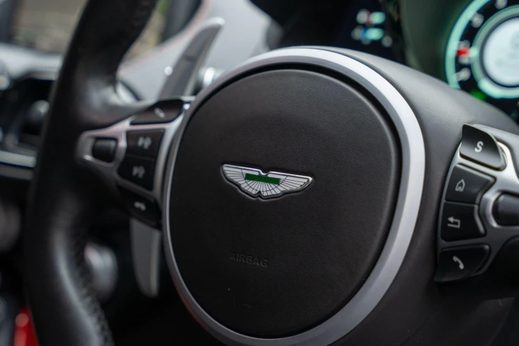 Vehicle Image 31