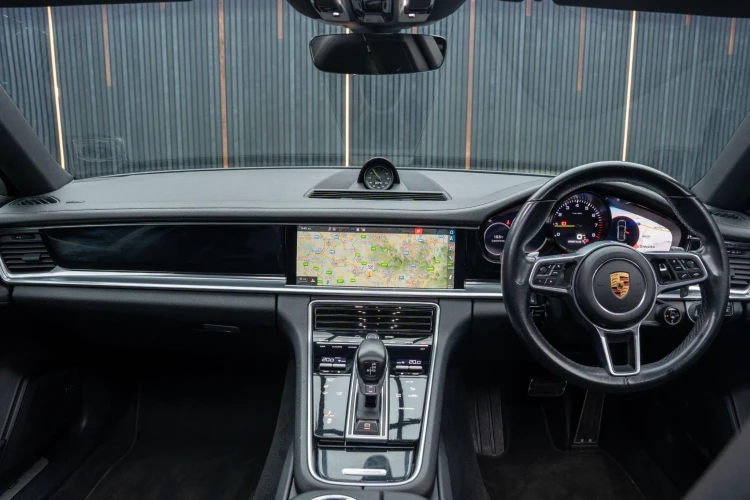 Vehicle Image 40
