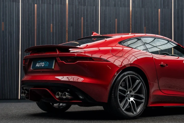 Vehicle Image 21