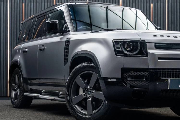Vehicle Image 7