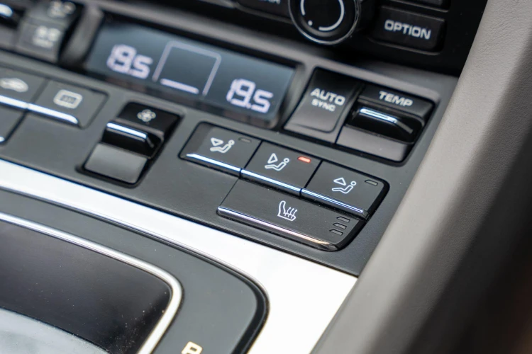 Vehicle Image 20